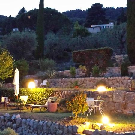 La Bergerie St Antoine Bed & Breakfast Spéracèdes Eksteriør bilde